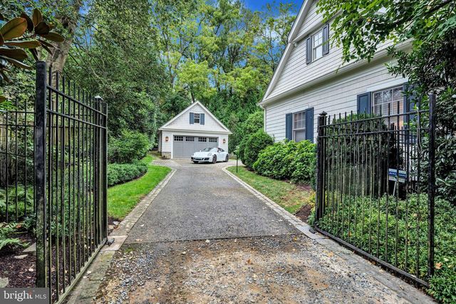 5904 BRADLEY BLVD, Bethesda, MD 20814