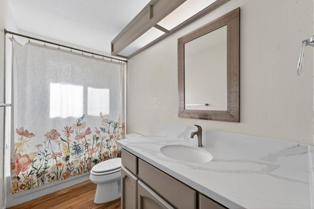 4714 Monument Dr, Sacramento, CA 95842