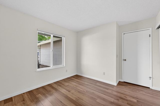 4714 Monument Dr, Sacramento, CA 95842