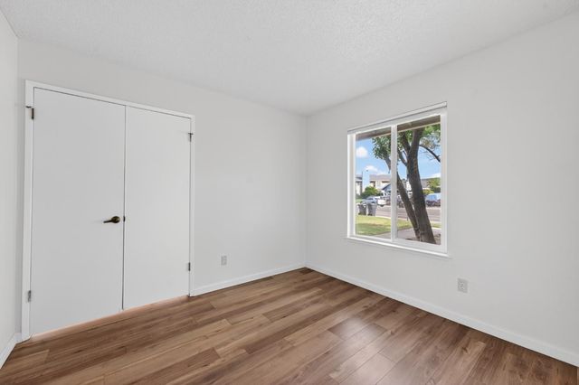 4714 Monument Dr, Sacramento, CA 95842