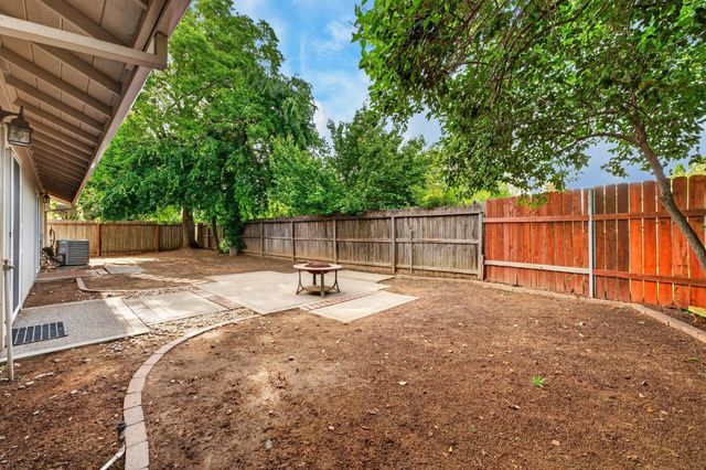 4714 Monument Dr, Sacramento, CA 95842