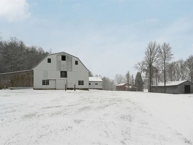 657 Maple Street, Waltham, VT 05491