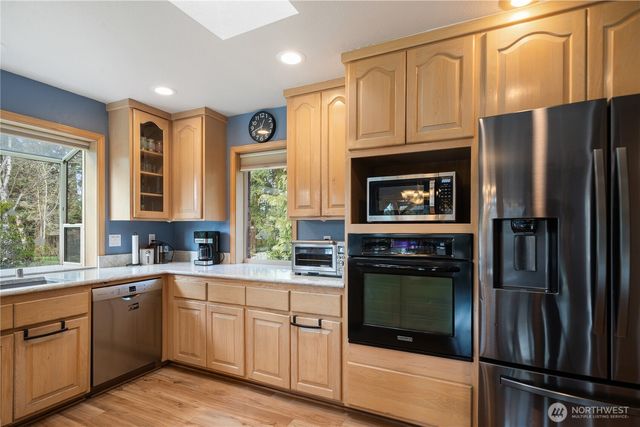 520 Grandview Drive, Sequim, WA 98382