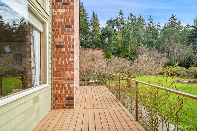 520 Grandview Drive, Sequim, WA 98382