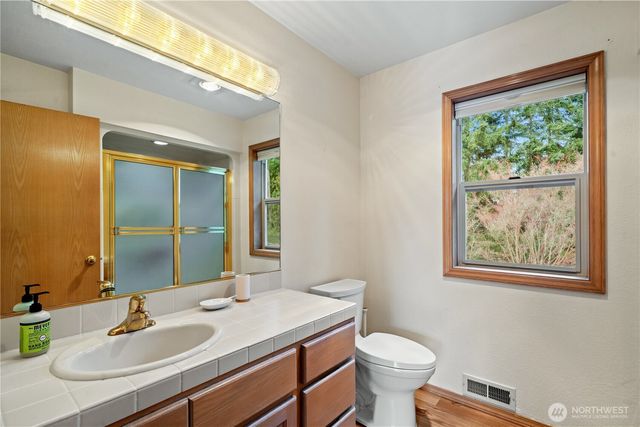 520 Grandview Drive, Sequim, WA 98382