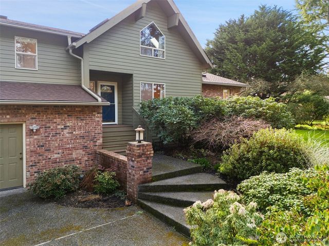 520 Grandview Drive, Sequim, WA 98382