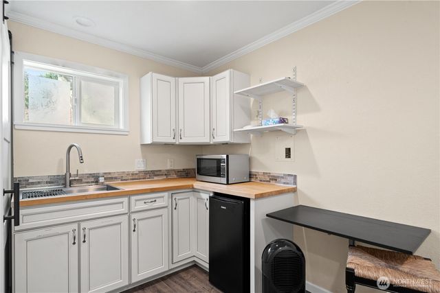 520 Grandview Drive, Sequim, WA 98382