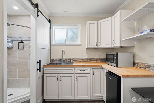 520 Grandview Drive, Sequim, WA 98382