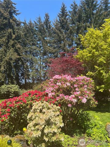 520 Grandview Drive, Sequim, WA 98382