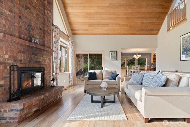 520 Grandview Drive, Sequim, WA 98382