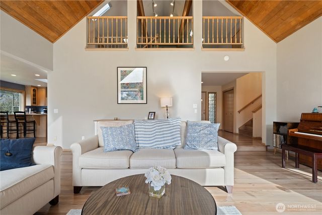 520 Grandview Drive, Sequim, WA 98382