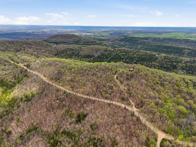 1830 County Road 246, Berryville, AR 72616