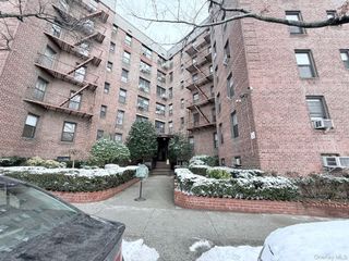 83-55 Woodhaven Boulevard 4K, Woodhaven, NY 11421