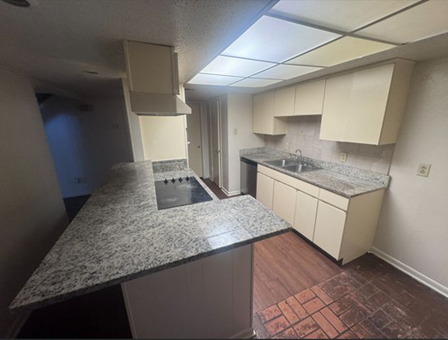 13511 Red Fern Lane, Dallas, TX 75240