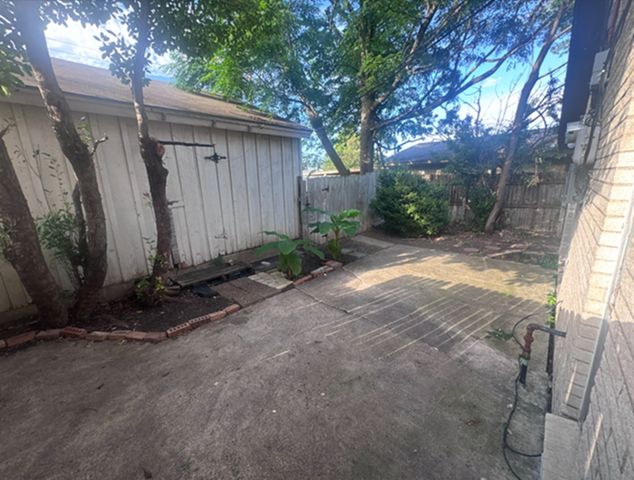 13511 Red Fern Lane, Dallas, TX 75240