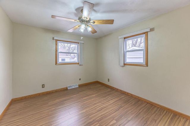 1111 pierce STREET, Onalaska, WI 54650