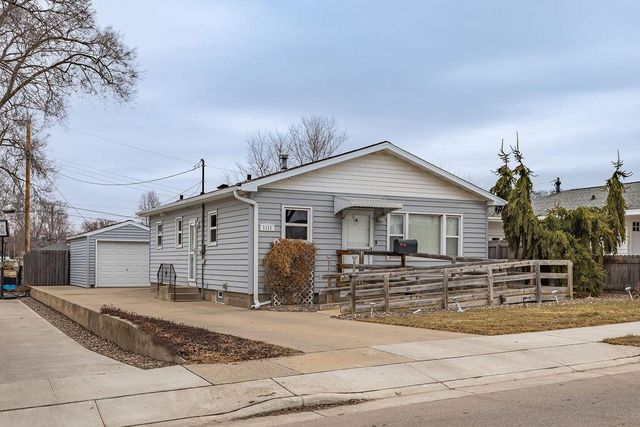 1111 pierce STREET, Onalaska, WI 54650