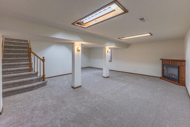 1111 pierce STREET, Onalaska, WI 54650