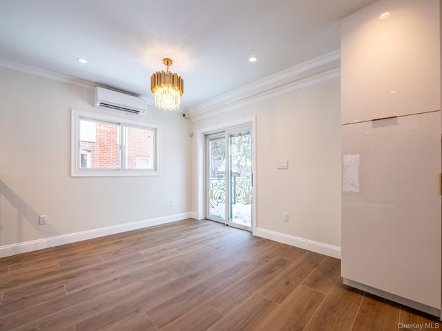 6961 180th Street, Fresh Meadows, NY 11365