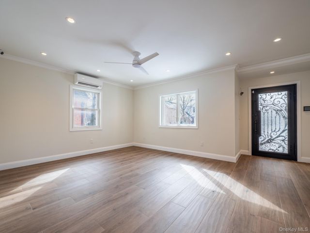 6961 180th Street, Fresh Meadows, NY 11365