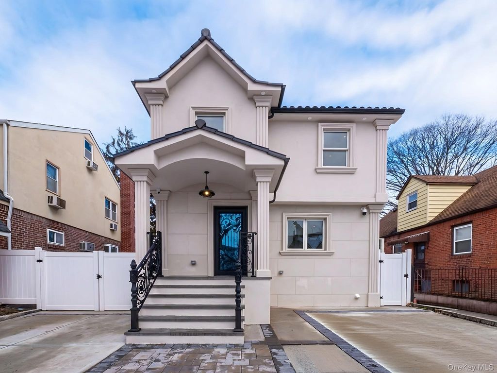 6961 180th Street, Fresh Meadows, NY 11365