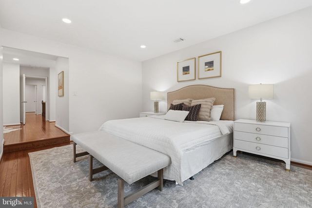 1122 BETTSTRAIL WAY, Potomac, MD 20854