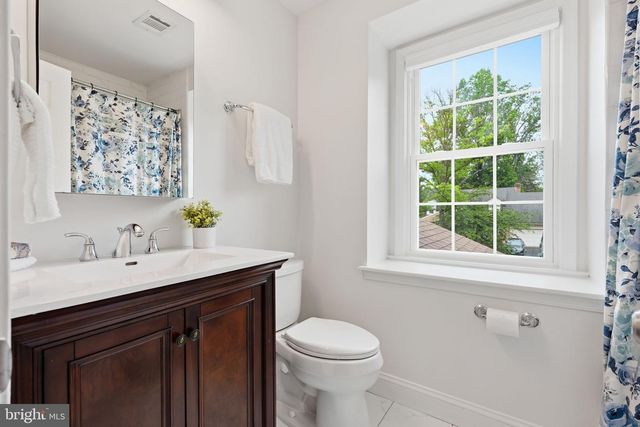 1122 BETTSTRAIL WAY, Potomac, MD 20854