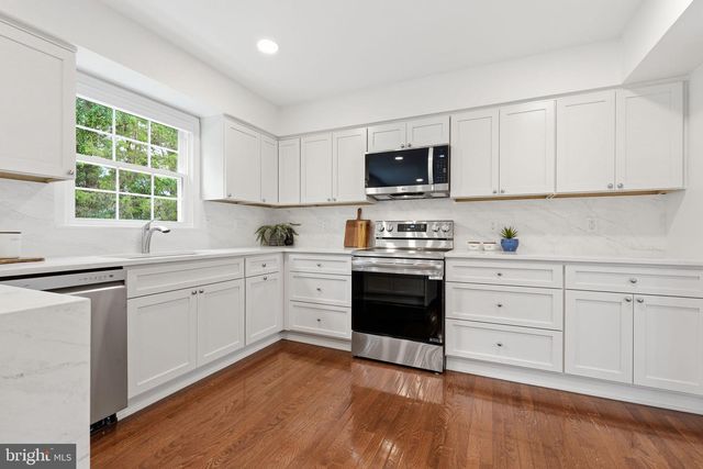 1122 BETTSTRAIL WAY, Potomac, MD 20854