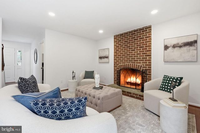 1122 BETTSTRAIL WAY, Potomac, MD 20854