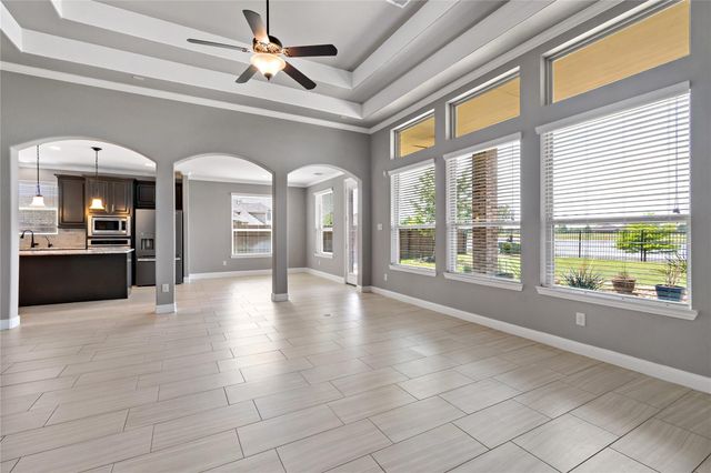 4806 Enchanted Springs Drive, Rosharon, TX 77583