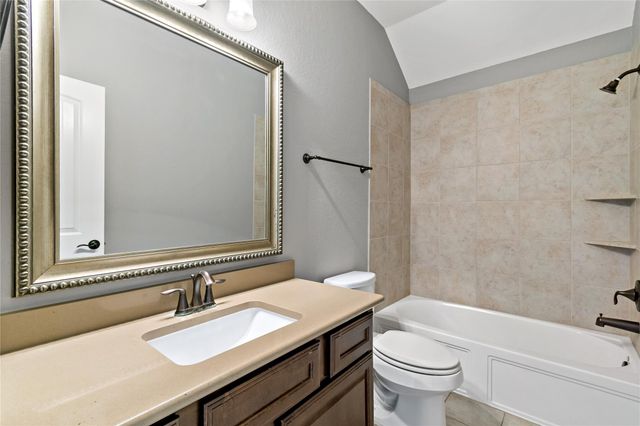 4806 Enchanted Springs Drive, Rosharon, TX 77583
