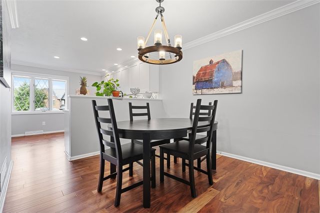 1606 Stone Mansion Drive, Franklin Park, PA 15143