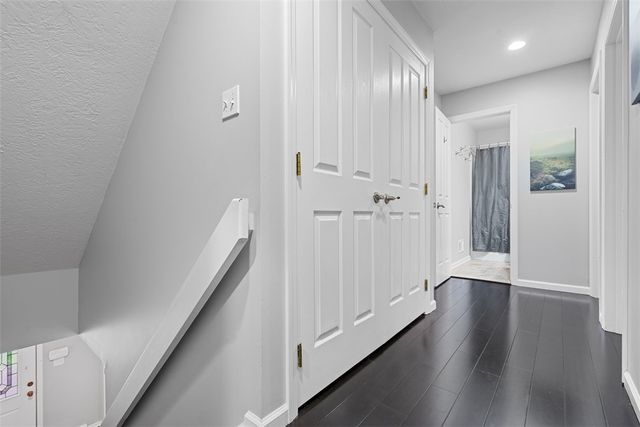 1606 Stone Mansion Drive, Franklin Park, PA 15143