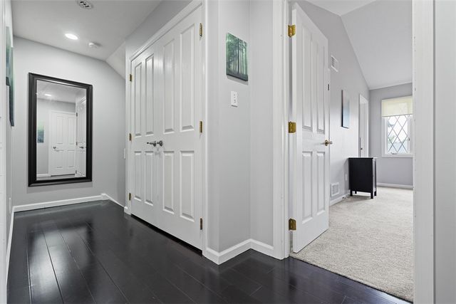 1606 Stone Mansion Drive, Franklin Park, PA 15143