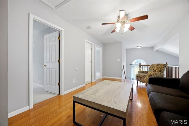1347 Parkview Estates Drive, Ellisville, MO 63021