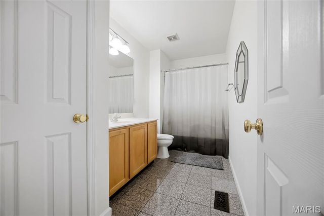 1347 Parkview Estates Drive, Ellisville, MO 63021