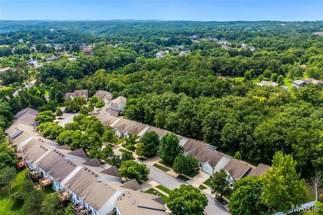 1347 Parkview Estates Drive, Ellisville, MO 63021