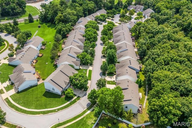 1347 Parkview Estates Drive, Ellisville, MO 63021