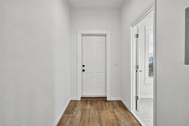 1305 E 17TH AVENUE, Tampa, FL 33605
