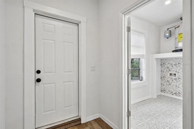 1305 E 17TH AVENUE, Tampa, FL 33605