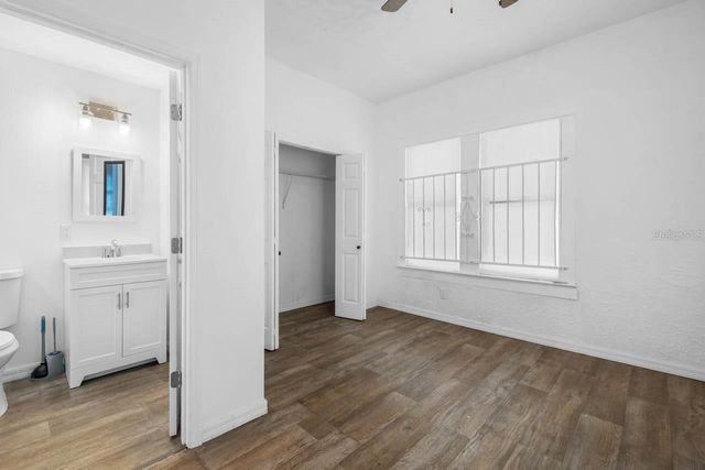 1305 E 17TH AVENUE, Tampa, FL 33605