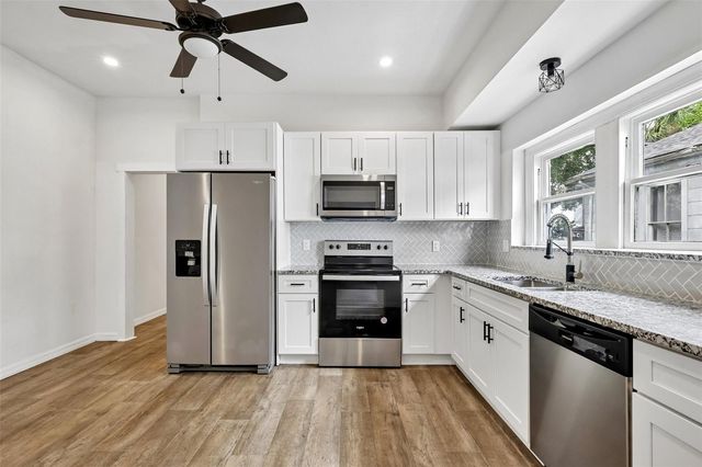 1305 E 17TH AVENUE, Tampa, FL 33605