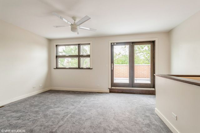 7209 N Oakley Avenue, Chicago, IL 60645