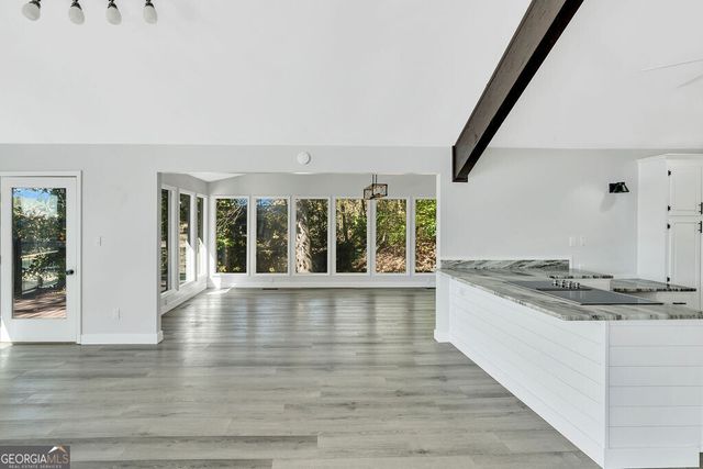 357 Johns Way, Talking Rock, GA 30175