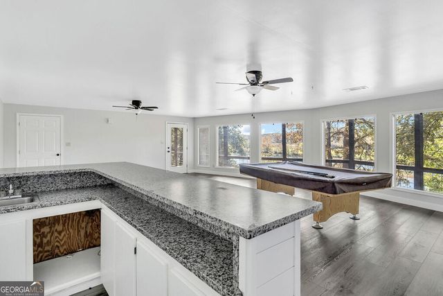 357 Johns Way, Talking Rock, GA 30175