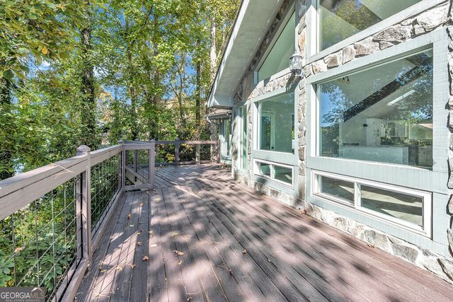 357 Johns Way, Talking Rock, GA 30175