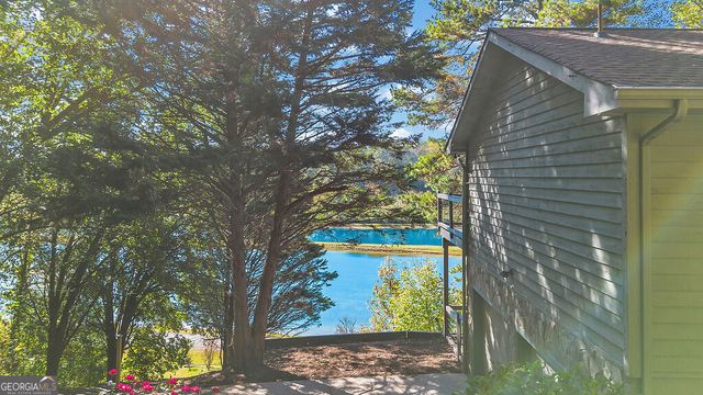 357 Johns Way, Talking Rock, GA 30175