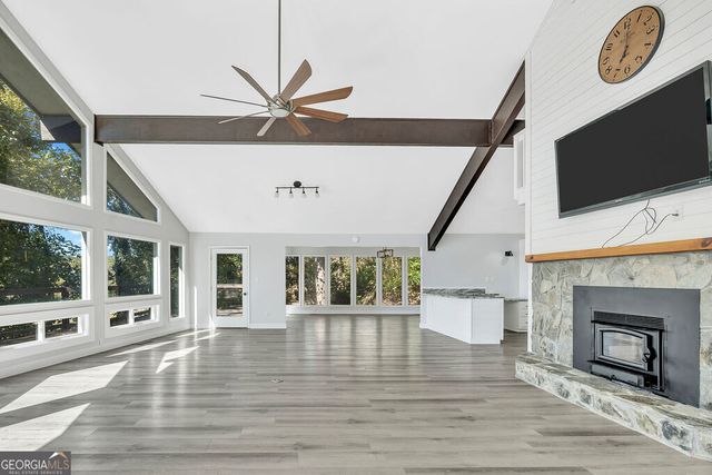 357 Johns Way, Talking Rock, GA 30175