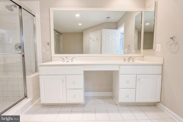 904 OAK KNOLL TER, Rockville, MD 20850