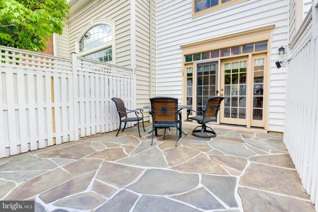 904 OAK KNOLL TER, Rockville, MD 20850